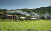 Dampflok 33.132 der Fa. Brenner&Brenner f�hrt mit Sonderzug 16505 von Wien S�d nach Payerbach-Reichenau.Anlass daf�r waren die Feierlichkeiten zum 10 Jahr Jubil�um   10 Jahre UNESCO Welterbe Semmering 
Schl�glm�hl 31.08.2008