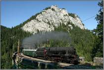 Dampflok 33.132 der Fa. Brenner&Brenner f�hrt mit Sonderzug 16509 von Payerbach-Reichenau nach M�rzzuschlag.Anlass daf�r waren die Feierlichkeiten zum 10 Jahr Jubil�um   10 Jahre UNESCO Welterbe Semmering 
Kalte Rinne 31.08.2008
