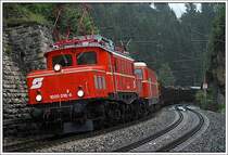 1020.018 und 1044.40 mit dem SDG 90434 (Ersatzleistung f�r DG 54434) von Salzburg Gnigl nach Hall in Tirol kurz vor Hopfgarten. 
