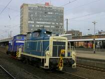 RSE 365 131-2 und Ost V60 von YARA ROSTOCK,von Hattingen(Ruhr)
�ber Haltern am See ,Hamburg Harburg ,nach B�chen Pbf. warten in Essen Hbf. auf Ausfahrt.(03.09.2008) 