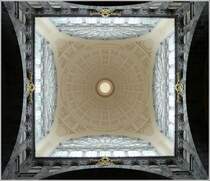 Blick in die Kuppel des Bahnhofsgeb�udes Antwerpen-Centraal. 13.09.08 (Jeanny)