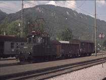 Soeben ist er angekommen in Oberammergau der einzige G�terzug dieses Tages im Sommer 72
