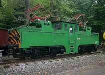 Ein Bestandteil des Fahrzeugparks im Heimatmuseum in Wanne-Eickel: EH 346, gebaut 1929 bei AEG Berlin, Motorleistung 4 x 200PS, Gewicht: 79t, bis 1986 bei den Thyssen Stahlwerke in Betrieb. Die Lok ist �u�erlich aufgearbeitet. 23.09.2008