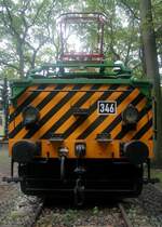 Ein Bestandteil des Fahrzeugparks im Heimatmuseum in Wanne-Eickel: Die Frontansicht der EH 346, gebaut 1929 bei AEG Berlin, Motorleistung 4 x 200PS, Gewicht: 79t, bis 1986 bei den Thyssen Stahlwerke in Betrieb. Die Lok ist �u�erlich aufgearbeitet. 23.09.2008