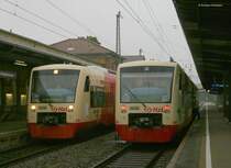 Jubil�um 5 Jahre Ringzug:
VT 236 und 249 als Sdz HzL 85893 nach Br�unlingen (wurden im Laufe des Tages noch auf den NAmen Schwarzwald-Baar-Kreis und Rottweil getauft)und VT 243 und ?? als HzL85833 nach Zollhaus Blumberg statt Geisingen Leipferdingen  in Villingen 13.9.08