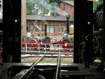 Auf der Drehscheibe geben sich die �ltesten Dampflokomotiven die  ADLER  und die  SAXONIA  ein Stelldichein, ex. Halle P 06.07.2008