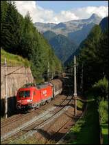 �sterreichurlaub 2008 - DB: Die 182 013 zieht einen G�terzug in Richtung Innsbruck. Aufgenommen am 02.September 2008 in Gries(a.Brenner).