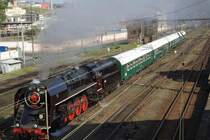 Mit einen Sonderzug f�hrt die 475 179 am 28.09.08 von Usti nad Labem (Aussig )nach Teplice.Anlass war die 150 Jahre bestehende Strecke .   