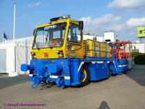 Zweiwegefahrzeug Lok16-300 der italienischen Firma Zephir. 

28.08.2008
INNOTRANS 2008 Berlin