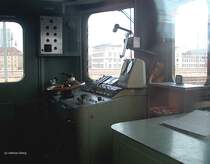 Blick in den F�hrerstand von Re 4/4 I 10019, 27.11.2004
