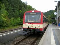 Der Naturpark Express(NPE 86282)nach Blumberg Zollhaus am 13. September 2008 in Fridingen.