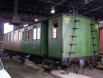 Solche Sch�tze wie dieser s�chsiche Dreiachser kann man nur 2 mal im Jahr im Depot des Verkehrsmuseum Dresden im BW Dresden Altstadt besichtigen. Schade eigendlich! (03.10.08)