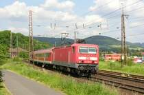 E-Lok der Baureihe 143 mit einer Regionalbahn. Auch f�r dieses Bild geht ein gro�es Dankesch�n an Ralph Mildner der das Bild zur Verf�gung gestellt hatt!!