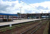 TCZEW (Woiwodschaft Pommern/Kreis Tczew), 19.06.2007, Blick auf die Bahnsteige 3 und 4 im Bahnhof Tczew
