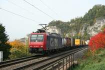 SBB cargo Re 482 000-7 am 12.10.2008 bei Istein. 