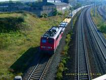 Mit einem Schwellentransportzug war 140 036 am 08.10.08 in Bitterfeld unterwegs.