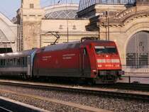 BR 101 058-6 mit EC nach Budapest
am 12.10.2008 fuhr gerade in Dresden Hbf ein.