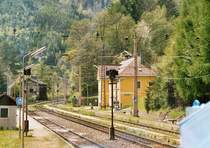 Der Bahnhof Breitenstein auf der Semmeringstrecke vom F�hrerstand der LTE 2170 001 (Vossloh G 1700)