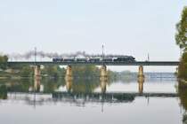 52.4984 am 26.10.2008 mit der letzten Ausfahrt '08 des EZ Leiserberge - hier auf der Wiener Ostbahnbr�cke.