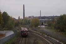 VT 98 ei der Einfahrt im Bahnhof Solingen Mitte am 25.10.2008 beim Br�ckenfest
