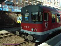 Frontansichten: SA110-05 (=ehemals DB 624 674)  und dahinter EN57-1524

06.04.2007 Szczecin-Glowny