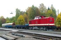 Am 06.10.2008 war das Wetter dann mehr als bescheiden! 112 565-7 bracht die beiden Flachwagen nach Schlettau wo Bauarbeiten durchgef�hrt wurden.

Das Bild wurde von meinem Vater gemacht, da ich zum Aufnahmezeitpunkt in der Schule sa� (mit den Rechten geht alles in Ordung).