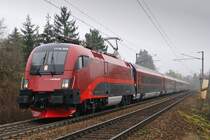Der �BB-Railjet mit 1116 204 & 80-90 704 (Spirit of Austria) auch heute wieder auf �sterreich-Schulungsrundfahrt SPROB 93254. Aufgenommen am 12.11.2008 um 08:18 zwischen Pressbaum und D�rrwien.