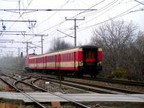 4 Schlieren bilden ER9437, und sind am Weg nach Bruck/Leitha;081112