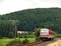 DB 628 434 unterwegs als Regionalbahn nach Fulda zwischen Alsfeld und Lauterbach(Hessen).
17.07.2008 Hopfgarten 