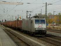 Die 185 539 von TX-Logistik mit dem Italienischen M�llzug am 08.11.2008 bei der Durchfahrt am Heimeranplatz (M�nchen) 