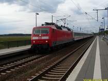 146-6 mit IC auf Durchfahrt in V�hrum. Relation Hannover - Leipzig