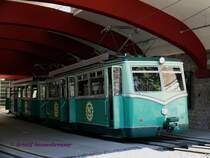 Doppeltraktion von ET3 + ET5 in der Talstation der Drachenfelsbahn in K�nigswinter.

01.07.2008 K�nigswinter
