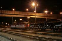 Ein sch�nes (Tiroler)-Tandem: 1144 255 (9181 1144 255-7) und 1144 226 (9181 1144 226-7) haben sehr teure Fracht in Form von BMW X5 und X6er am Haken. (10.07.2008)

