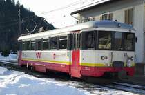 Triebzug der Transport Region Neuenburg. Ist eine Schmalspurbahn von Le Locle nach Les Brenets und zur�ck nach Le Locle.
26.12.2008