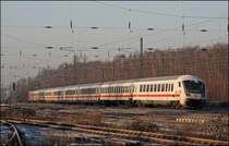 IC 2013  ALLG�U  braucht f�r seine Reise von Magdeburg Hbf nach Oberstdorf den halben Tag. Abfahrt war um 06:00 Uhr und Ankunft ist 18:05 Uhr. Hier im Ruhrgebiet ist der Gro�teil der Reise noch vor sich.