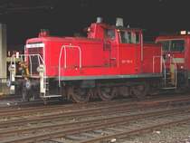 Die 362 799-9 beim Rangieren im Hamburger Hbf.Aufgenommen am 15.01.05