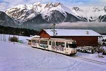Tw 85 beim Hp. Nockhofweg-Muttereralmbahn (24. Januar 2009) - Negativ-Scan - 