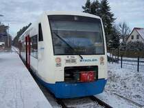 Bahnhof  Bad Saarow  OE 35 steht zur Abfahrt nach   F�rstenwalde/Spree bereit.
Der Zug ist von der Firma STADLER VT 304 ausgeliehen bis Ende Februar 2009
Aufgenommen am 2 Januar 09
