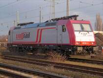 Diese BR 185 von Crossrail stand am 21.01.2009 im Krefelder Hauptbahnhof.