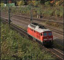 232 260 ist als Tfzf von Hagen-Vorhalle komment in Richtung Bochum unterwegs. (13.10.2008)
