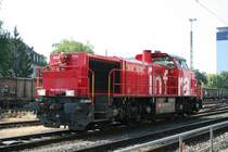 Am 843 014-2 der infrastruktur am 27.8.2008 im Basler Hafen.
