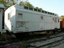 Der alte 2-achsigen Postwagen RT2-LY142 geh�rte zuletzt der France-Telecom.

Arles-RDT13
12.09.2007