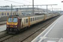 CFL Baureihe 2000 in Dreifachtraktion im Bahnhof Luxemburg am 
17.01.2009.
