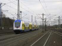 MEr 36621 aus Tostedt bei der Einfahrt in Hamburg-Harburg am 31.01.09. Auff�llig links im Bild steht ein blauer OL-Mast. 