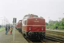 V80 002 zum 40 j�hrigem Jubil�um der Vogelfluglinie in Puttgarden.
24.05.2003  Scan vom Negativ