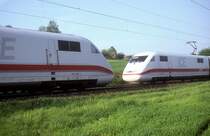 401 568 begegnet 401 018  bei Ebersbach ( Fils )  30.04.94