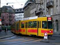 257(L11)verl�sst um 7:03 die Haltestelle Schiffl�nde;080901