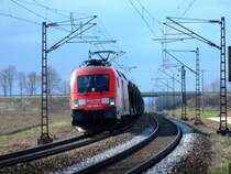 182 009 mit leeren Autotransportwagen am 28.03.2009 kurz vor Plattling!