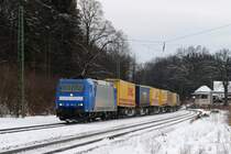 185 514 (TX Logistik) mit KLV-Zug in A�ling (22.02.2009)