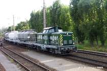 GKB 1100.1 bei der R�ckkehr aus dem Holcim-Zementwerk in Wien Waldm�hle bei der Einfahrt in den Bahnhof Wien Liesing am 11.8.2004